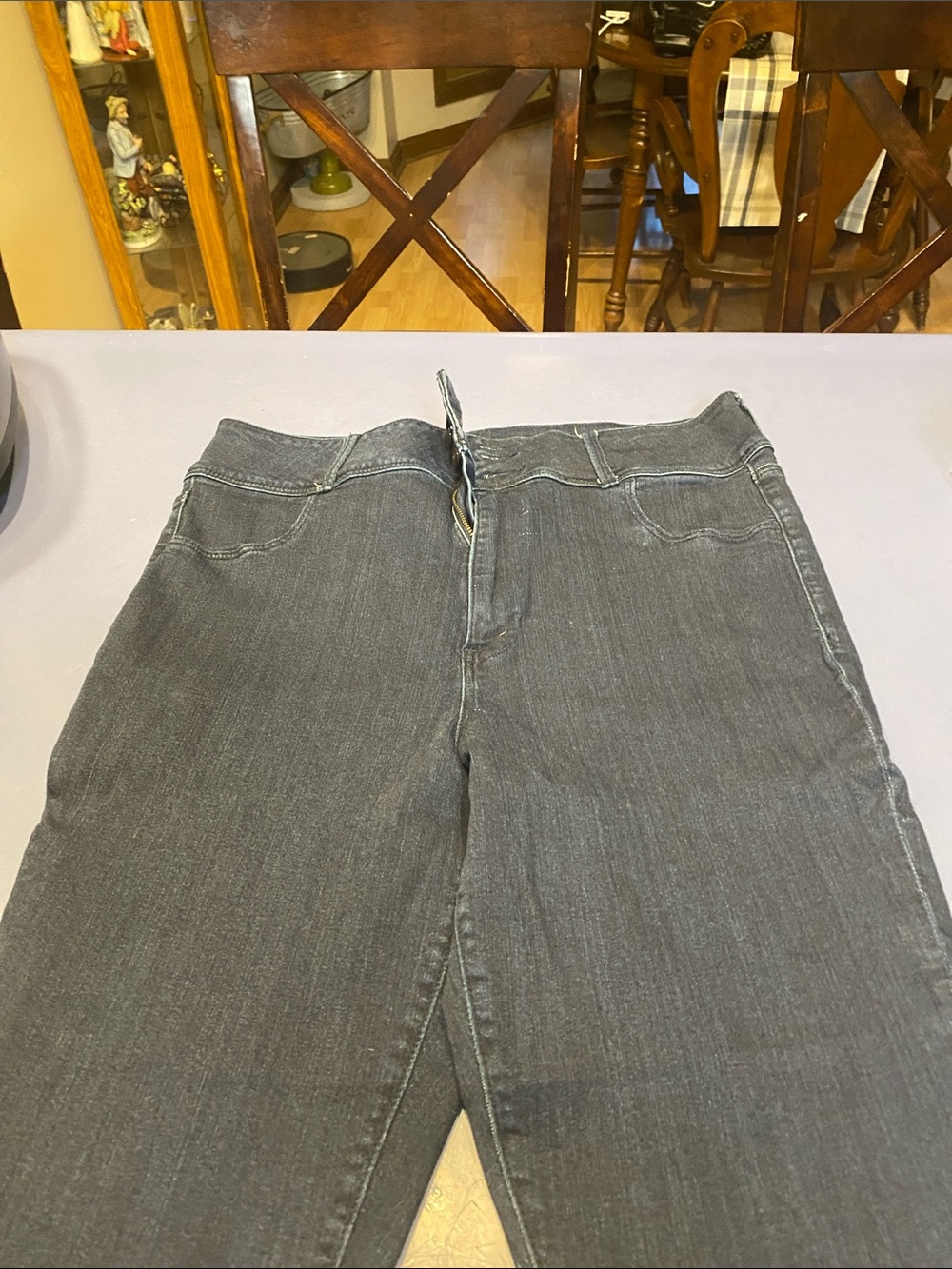 American Eagle Outfitters Black Straight-Leg Jeans